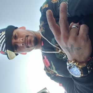 Meet your Posher, Wilfredo